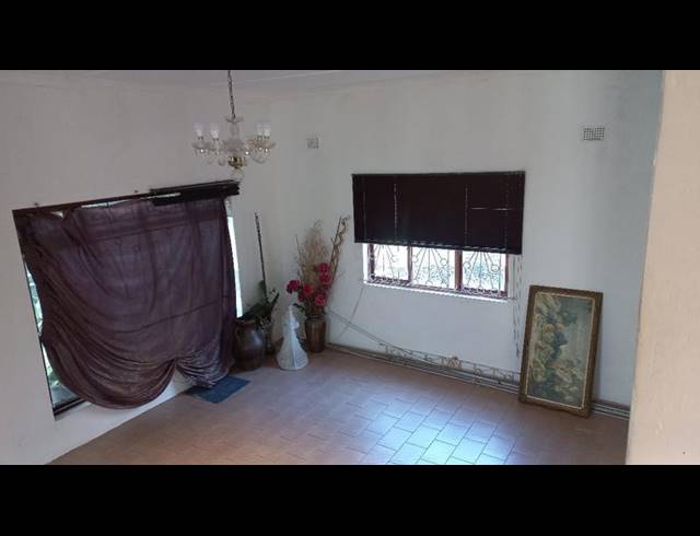 4 BEDROOM HOUSE FOR SALE IN SHALLCROSS